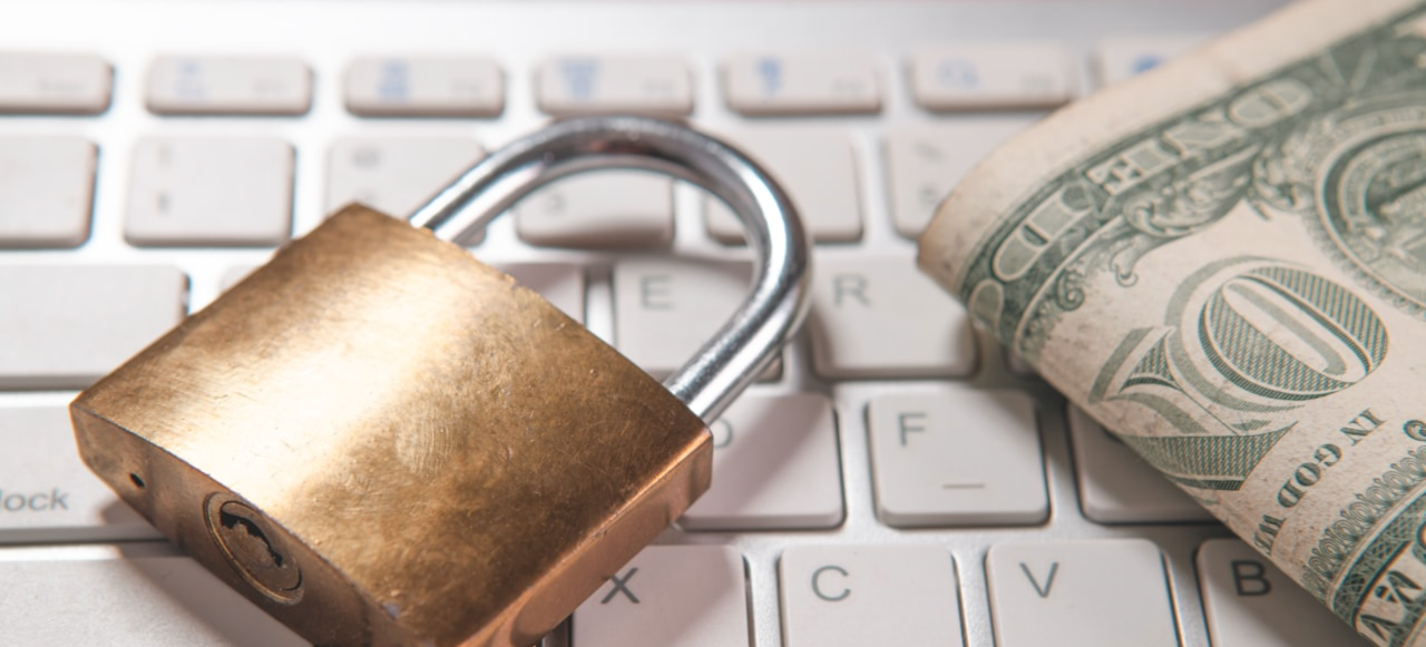 Zelle Gift Card Scams: Red Flags, Chargeback Limits, and Safe Trading Rules